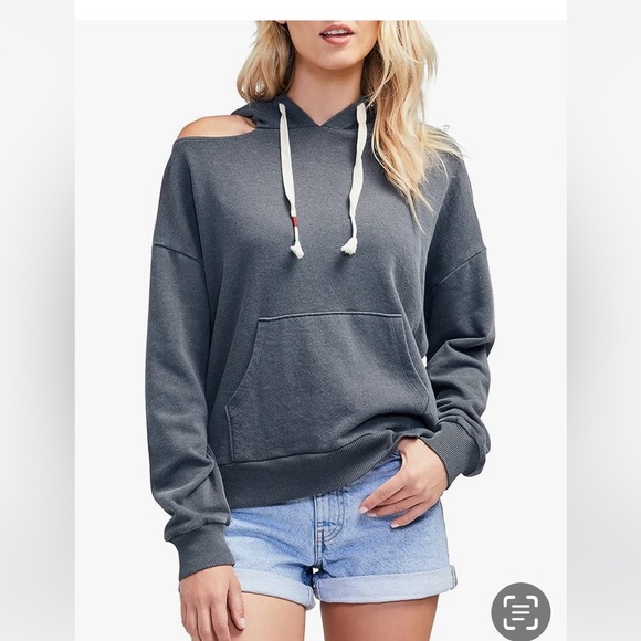Wildfox Women’s Shady Lady Pullover Hoodie Kangaroo Pocket 1 Cold Shoulder Large - Picture 3 of 16